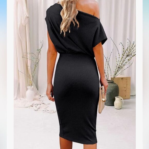 ✨ Off-the-Shoulder Short Sleeve Midi Bodycon Dress - Black, Size Small, NWT - Picture 2 of 5